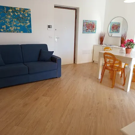 Apartment La Bombonieras Iun Q2740